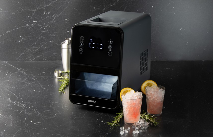Letní osvěžení s výrobníkem ledu DOMO – Vyrábějte až 15 kg trendy ledových nuget za den