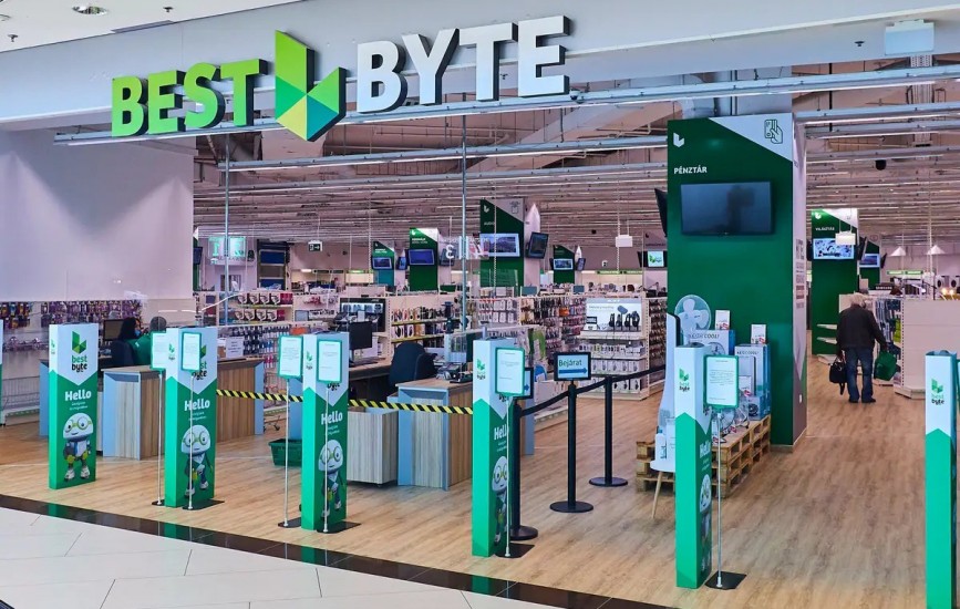 Maďarský řetězec BestByte v problémech. Firma se musí restrukturalizovat